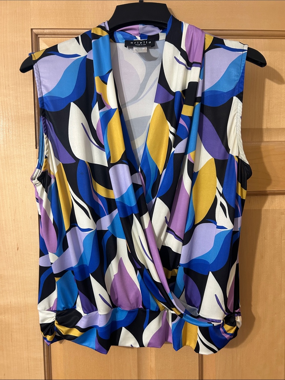 Ariella Sleeveless Surplice Blouse in Blue, Purple, Gold & White Abstract Print